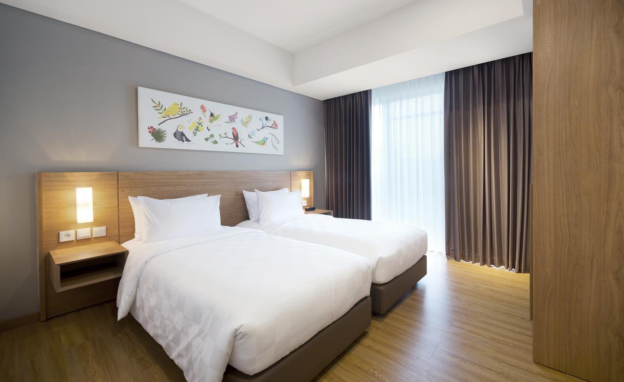 Aviary Bintaro Hotel Serpong Eksteriør billede